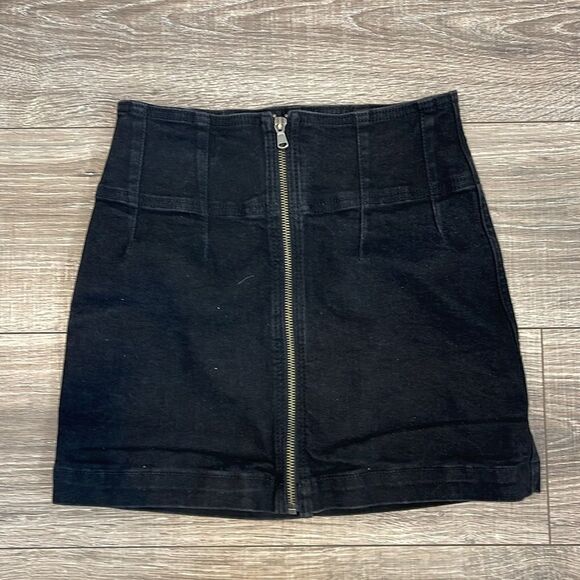 We the Free Black Denim Skirt size 26 - Picture 1 of 3